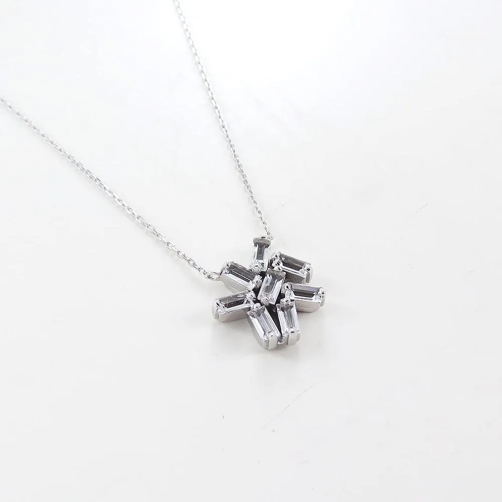 14k White Gold White Topaz Cluster Necklace