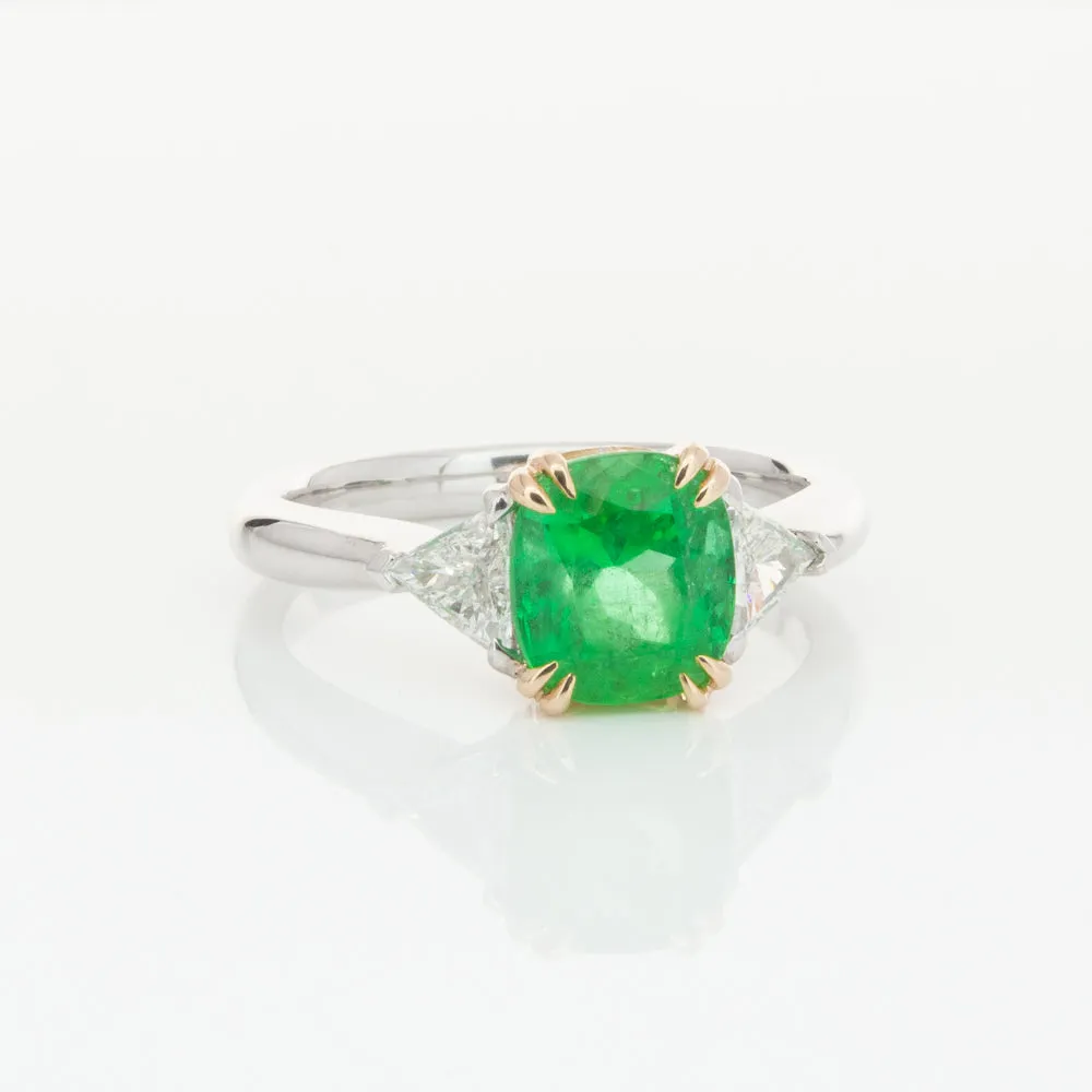 18ct White & Yellow Gold 1.78ct Emerald & Diamond Ring
