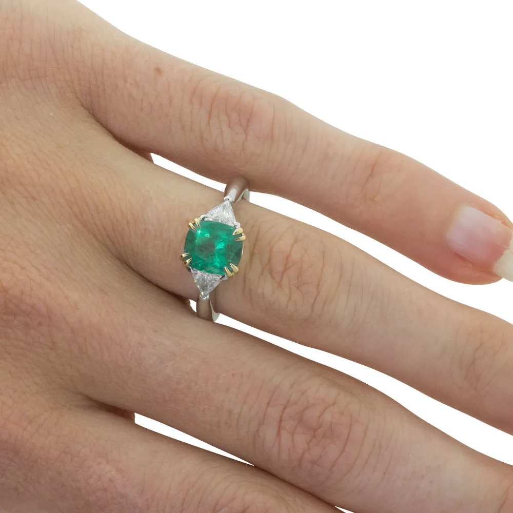 18ct White & Yellow Gold 1.78ct Emerald & Diamond Ring