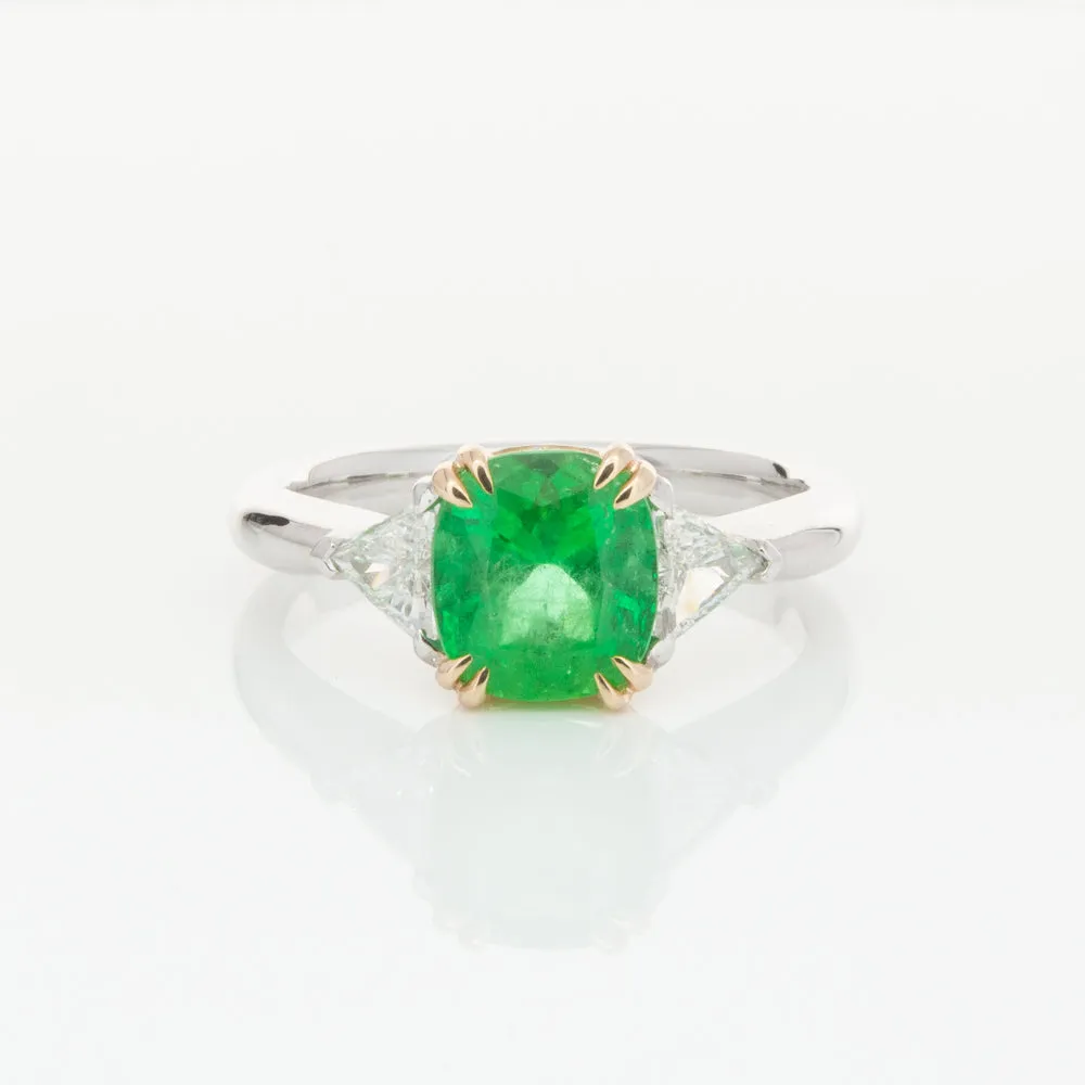 18ct White & Yellow Gold 1.78ct Emerald & Diamond Ring