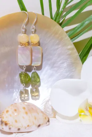 Earrings Histoire Peridot Citrine Pearl Shell Golden Jade