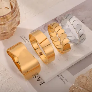 Gold-plated titanium bracelet