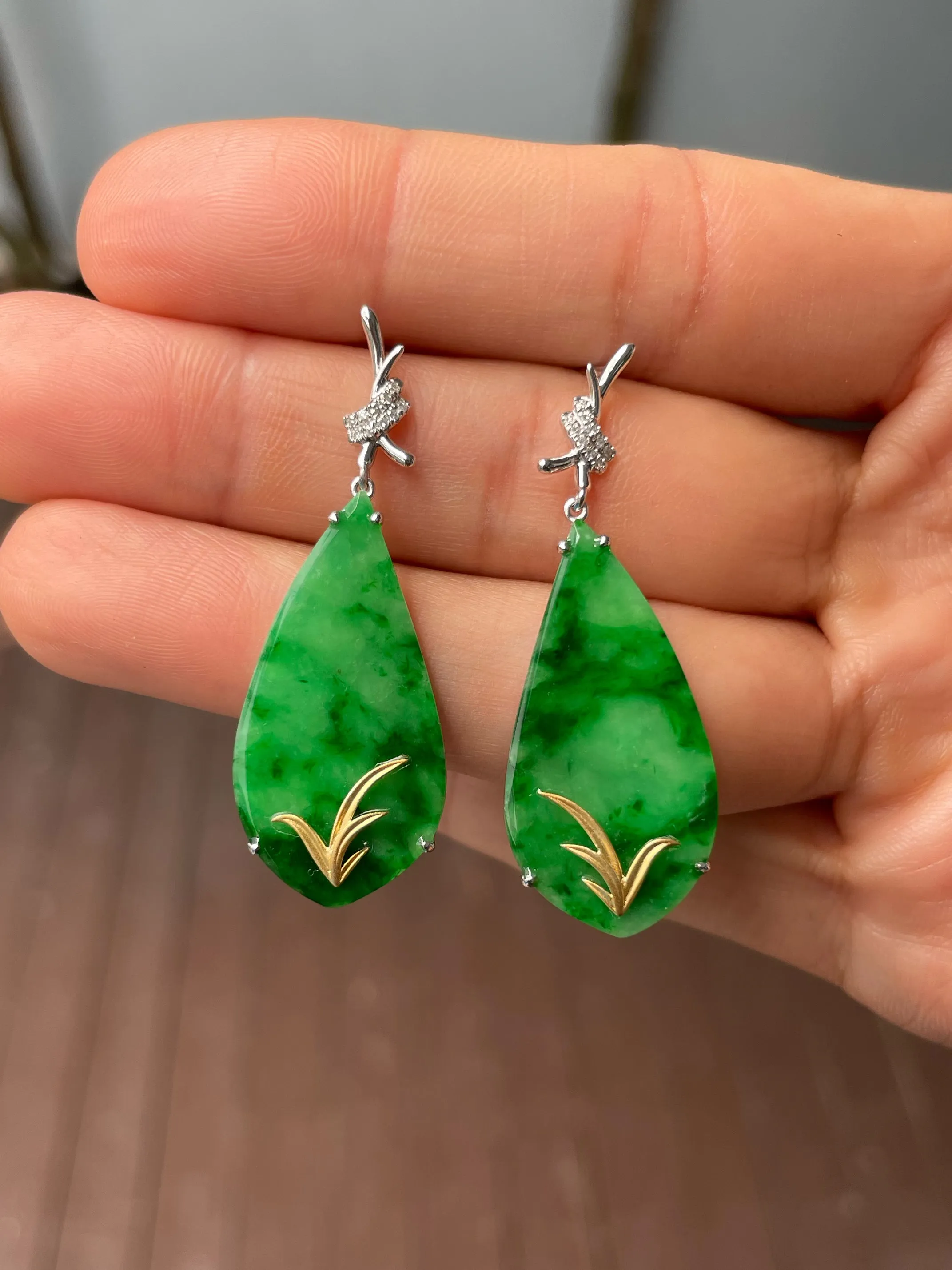 Green Jade Earrings (NJE212)