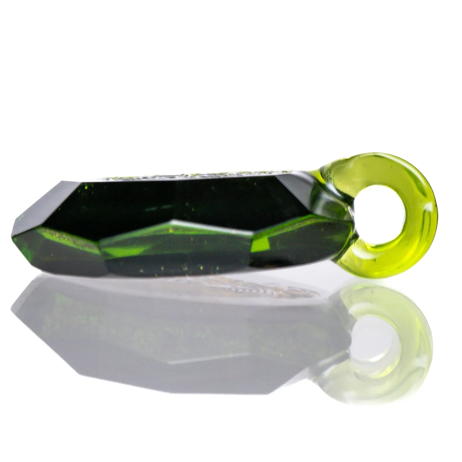 Green T Glass - Faceted Pendant - Lion - Haterade