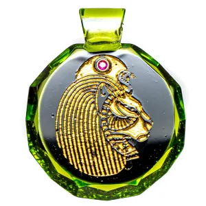 Green T Glass - Faceted Pendant - Lion - Haterade