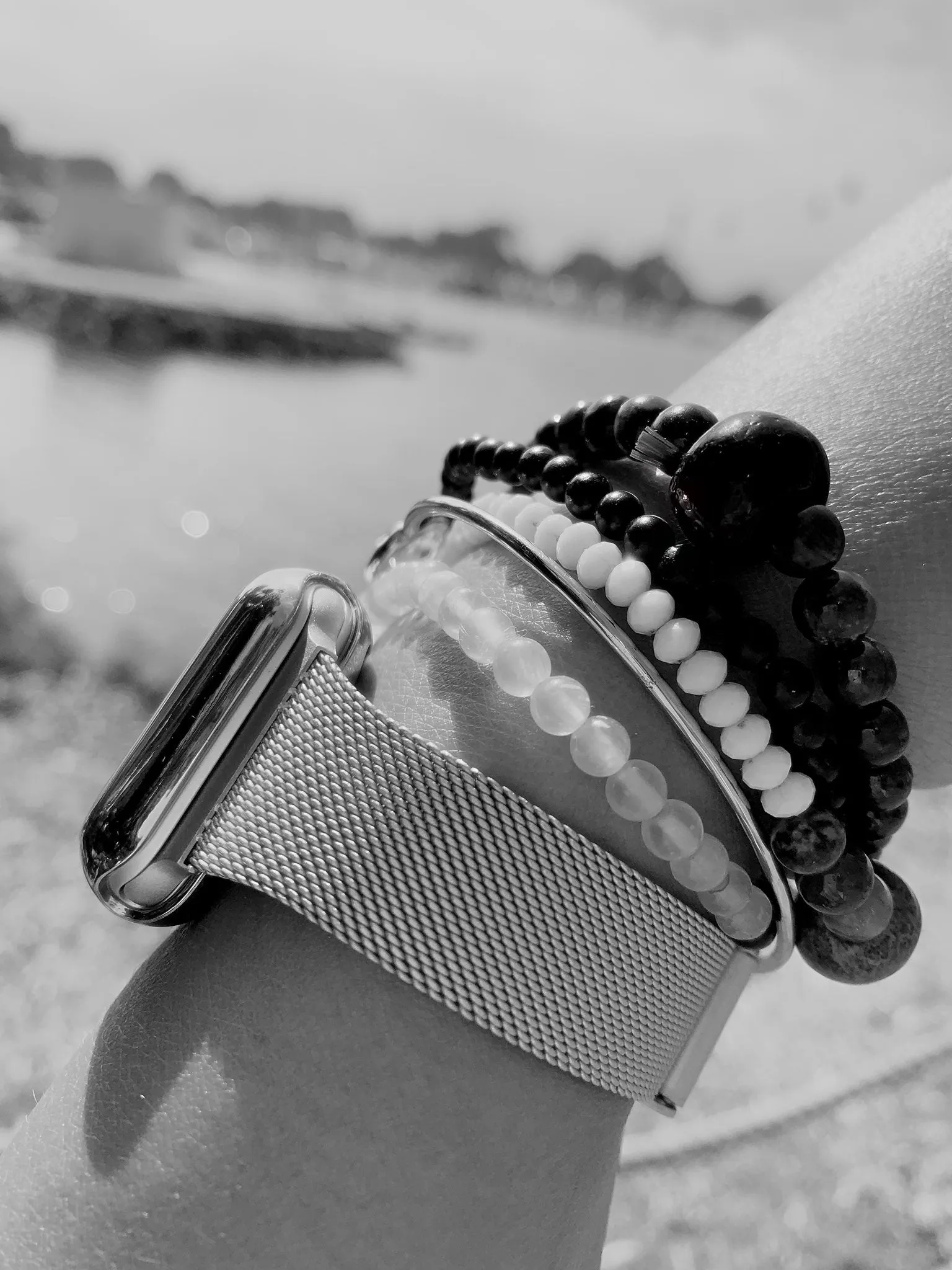 Milanese Slim Light Weight High-Quality Steel Metal