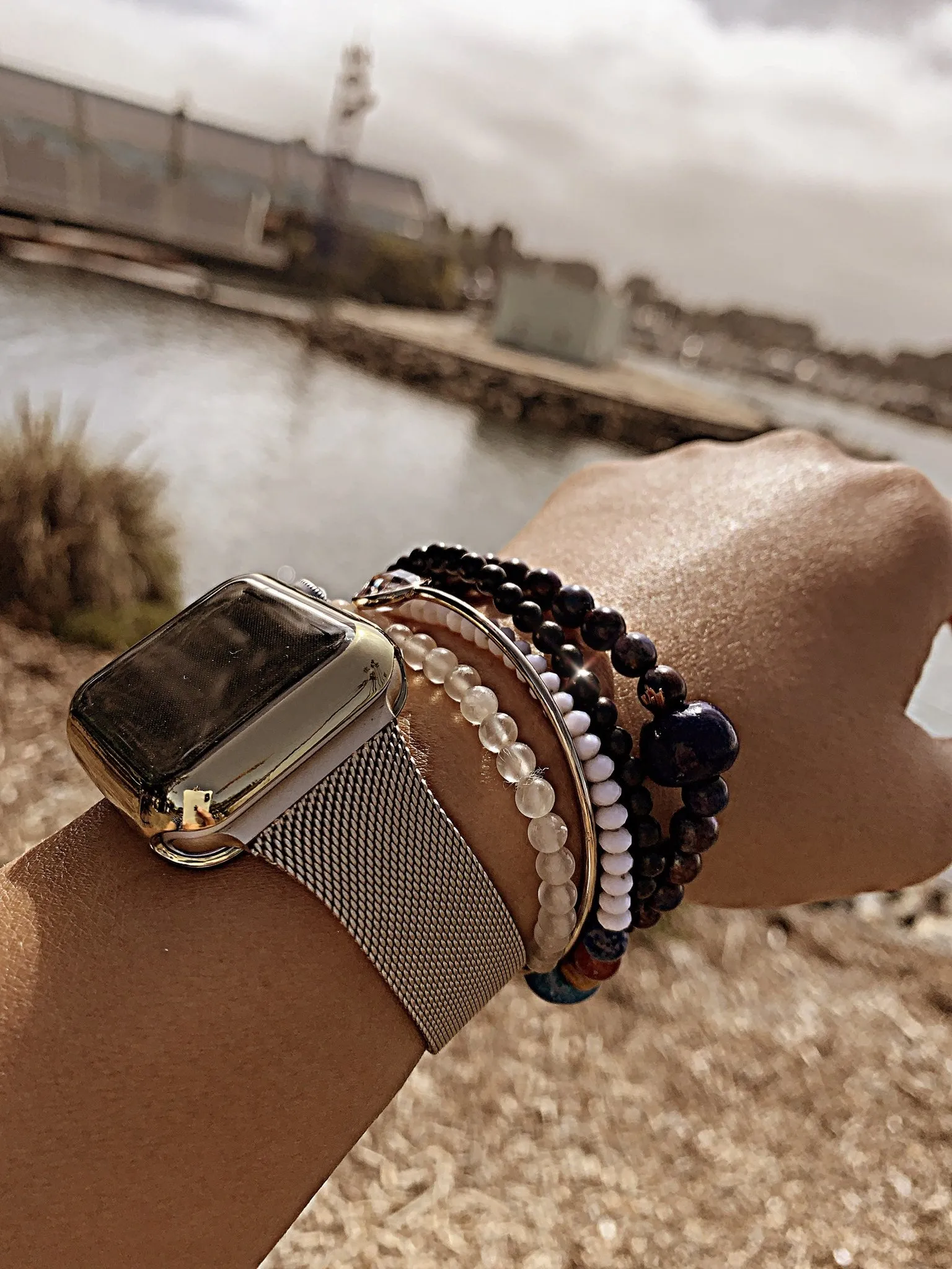 Milanese Slim Light Weight High-Quality Steel Metal