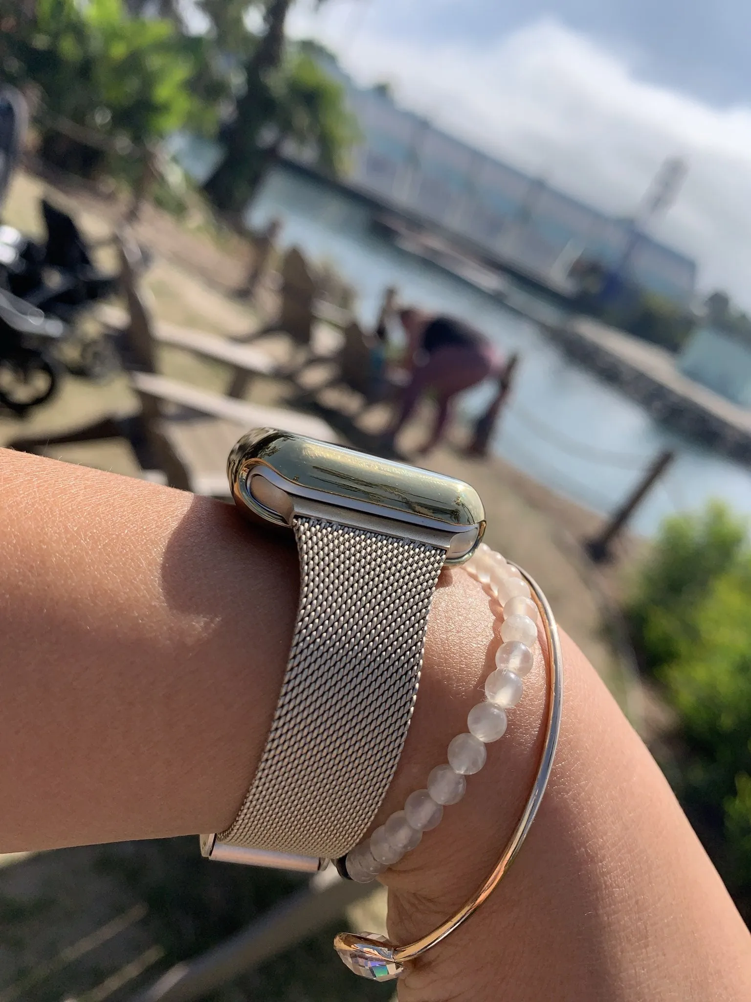 Milanese Slim Light Weight High-Quality Steel Metal
