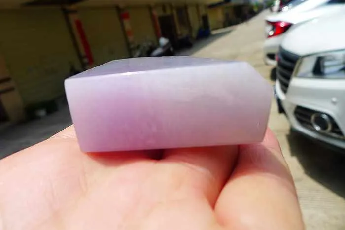 Natural Jade Rough Jadeite Raw (114g,5.9X4.1X1.75cm)