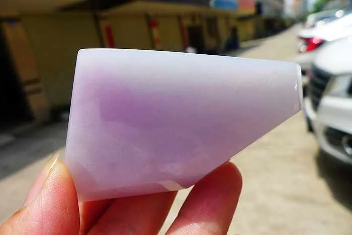 Natural Jade Rough Jadeite Raw (114g,5.9X4.1X1.75cm)