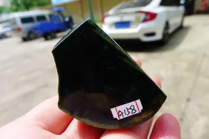 Natural Jade Rough Jadeite Raw (122g,5.2X4.3X3.6cm)