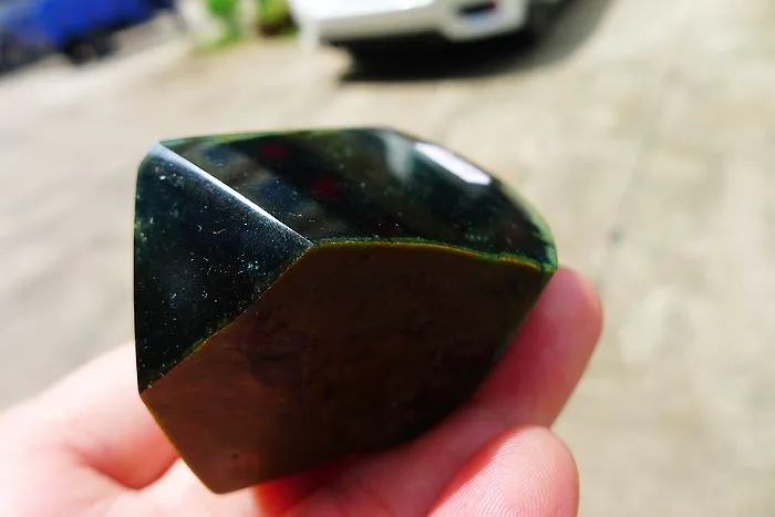 Natural Jade Rough Jadeite Raw (122g,5.2X4.3X3.6cm)