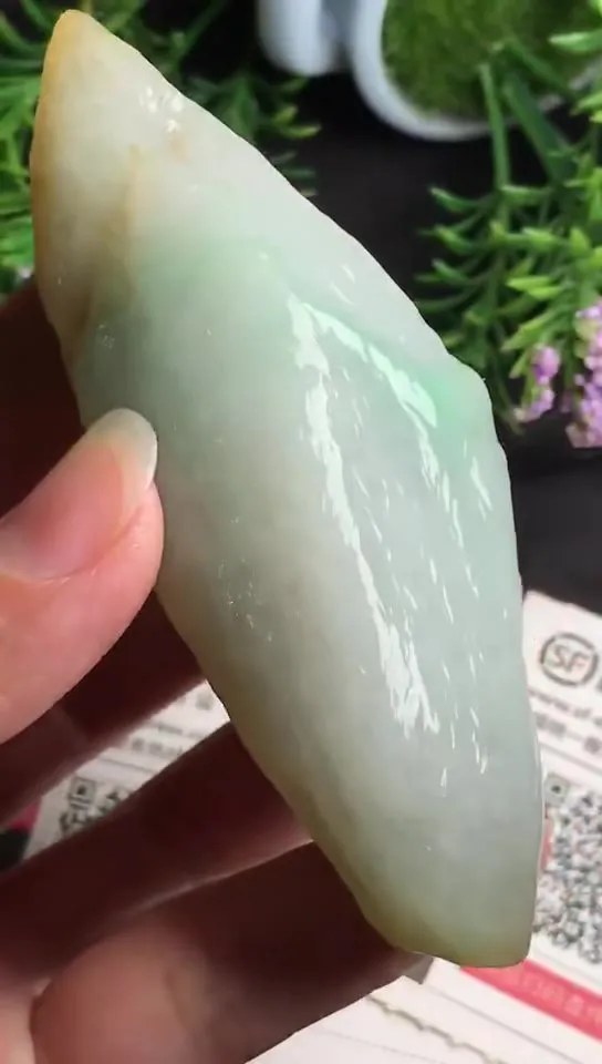 Natural Jade Rough Jadeite Raw (126g,9.1x3.9x2.6cm)-V4919