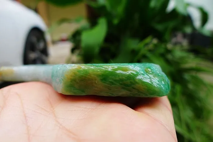 Natural Jade Rough Jadeite Raw (130g,7.8X7.7X1cm)