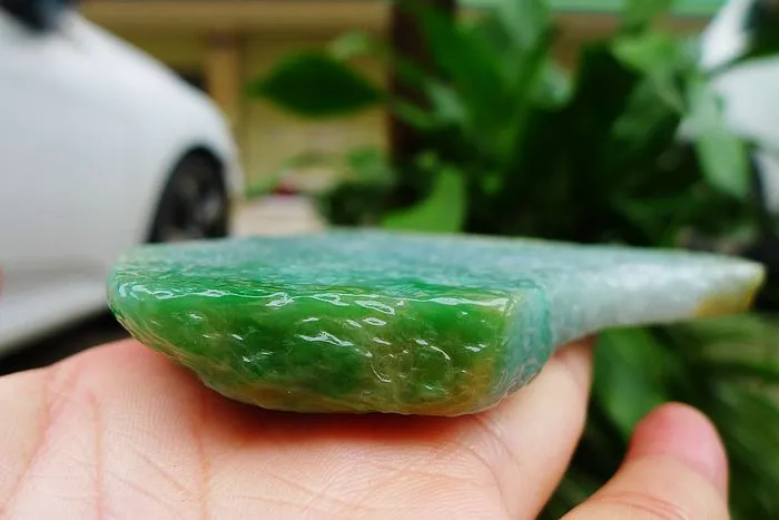 Natural Jade Rough Jadeite Raw (130g,7.8X7.7X1cm)
