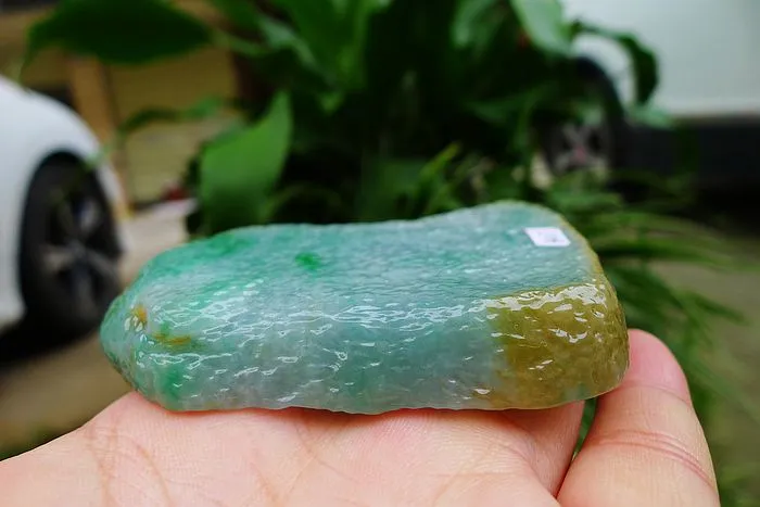 Natural Jade Rough Jadeite Raw (130g,7.8X7.7X1cm)