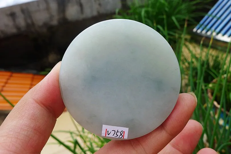 Natural Jade Rough Jadeite Raw (137g,5.6X5.6X1.6cm)