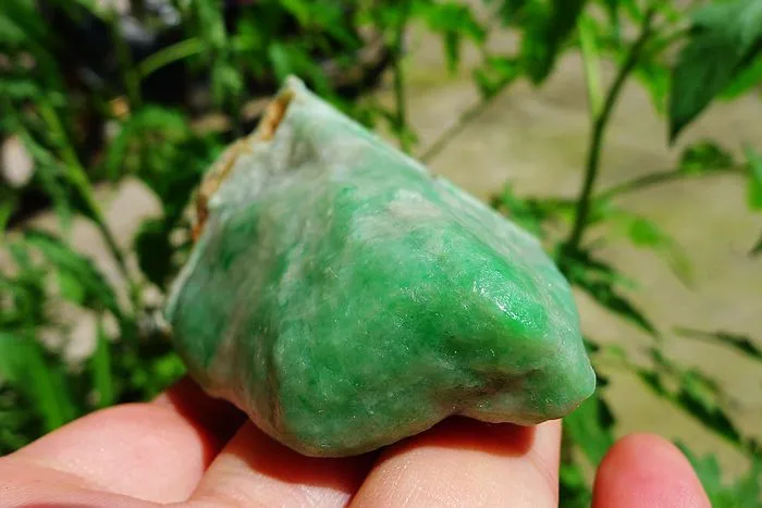 Natural Jade Rough Jadeite Raw (144g,5.7X5.9X3.9cm)