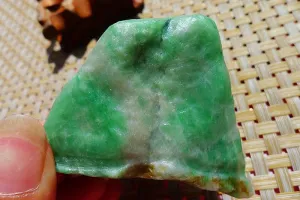 Natural Jade Rough Jadeite Raw (144g,5.7X5.9X3.9cm)