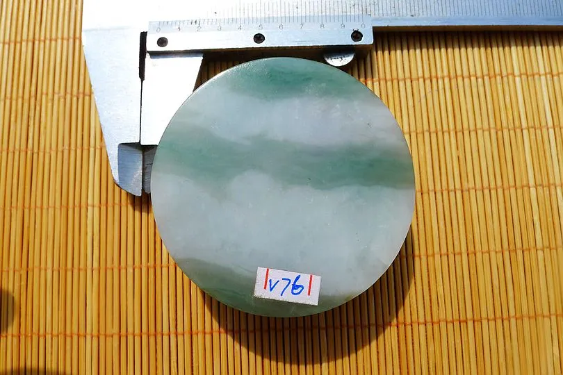 Natural Jade Rough Jadeite Raw (150g,5.2X5.2X2cm)