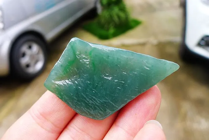 Natural Jade Rough Jadeite Raw (17g,5.3X3.3X0.7cm)