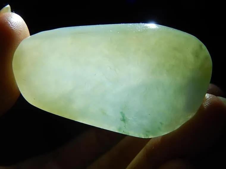 Natural Jade Rough Jadeite Raw (22g, 48X29X7mm)
