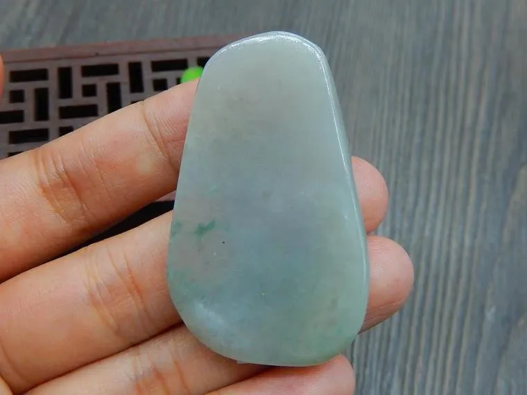 Natural Jade Rough Jadeite Raw (22g, 48X29X7mm)