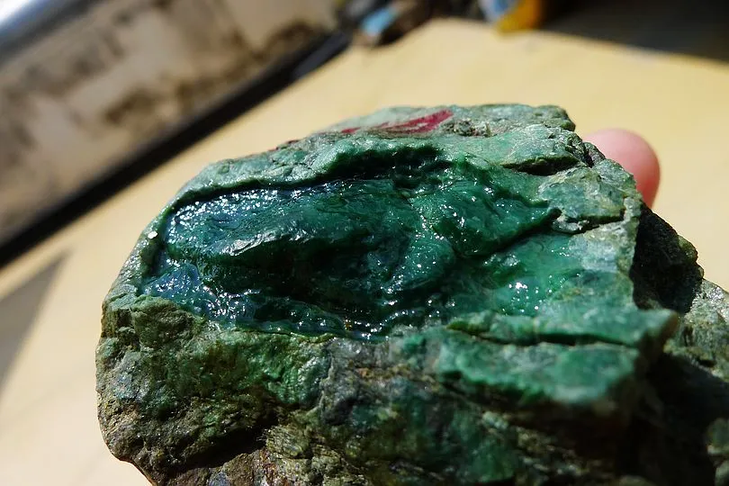 Natural Jade Rough Jadeite Raw (271g,6.6X6.5X4.5cm)