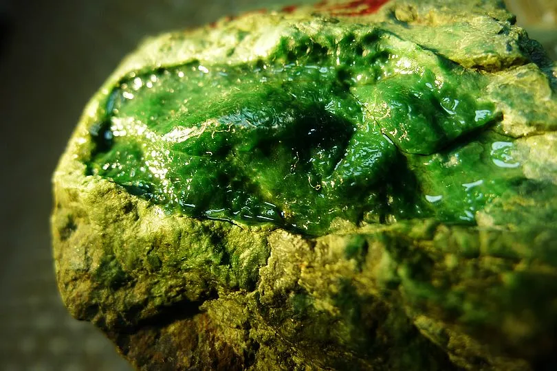 Natural Jade Rough Jadeite Raw (271g,6.6X6.5X4.5cm)