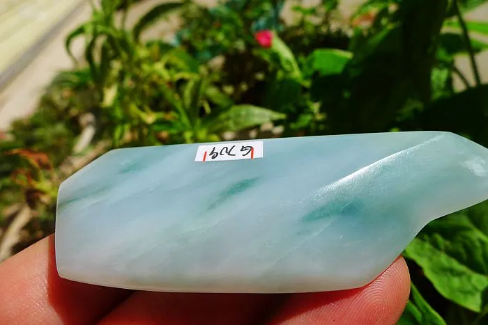 Natural Jade Rough Jadeite Raw (52g,8.4X3X1.05cm)