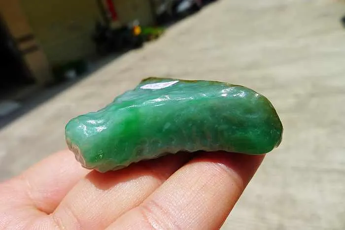 Natural Jade Rough Jadeite Raw (53g,5.2X3.8X1.6cm)