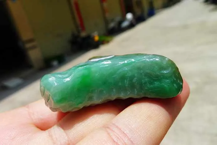 Natural Jade Rough Jadeite Raw (53g,5.2X3.8X1.6cm)