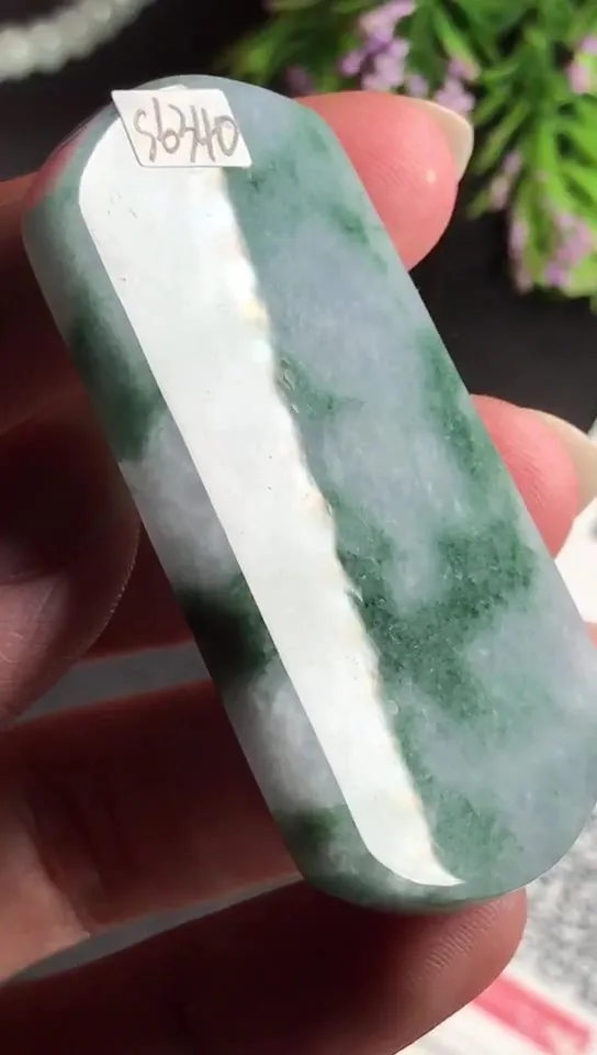 Natural Jade Rough Jadeite Raw (53X29X4.8mm)-S6340