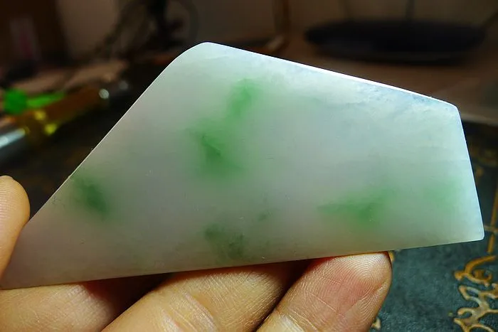 Natural Jade Rough Jadeite Raw (55g,8.7X3.6X1.2cm)