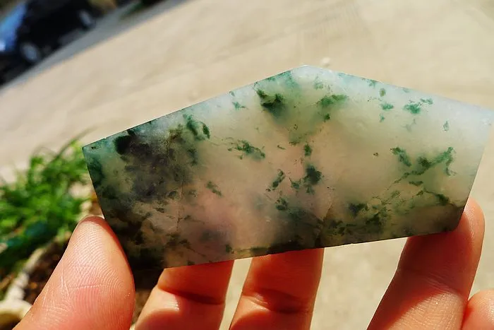 Natural Jade Rough Jadeite Raw (65g,8.2X3.7X0.75cm)