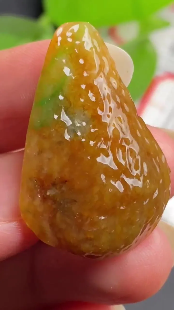 Natural Jade Rough Jadeite Raw (6g,33X22X5.7mm)-A6153