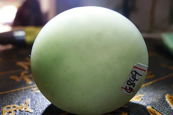 Natural Jade Rough Jadeite Raw (74g,6.8X4X1.55cm)