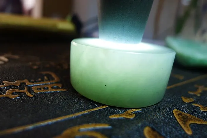 Natural Jade Rough Jadeite Raw (74g,6.8X4X1.55cm)