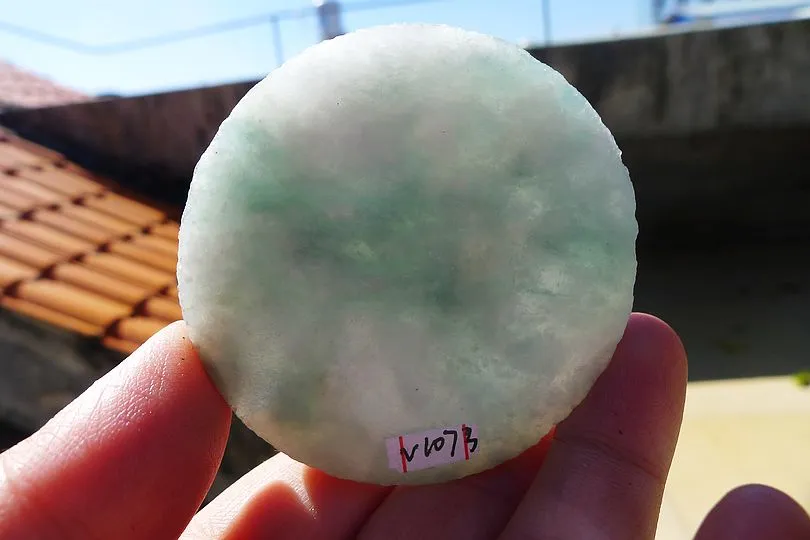 Natural Jade Rough Jadeite Raw (76g,5.8X5.8X0.85cm)
