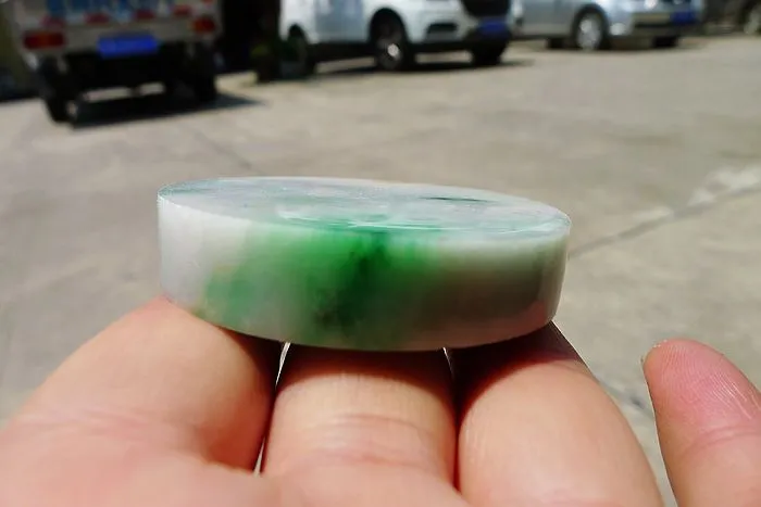 Natural Jade Rough Jadeite Raw (80g,5.2X5.2X1.1cm)