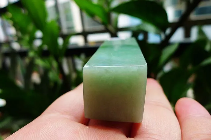 Natural Jade Rough Jadeite Raw (94g,6.7X2.1X2.0cm)
