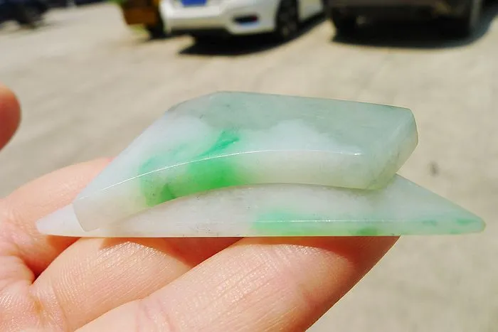 Natural Jade Rough Jadeite Raw S-32g