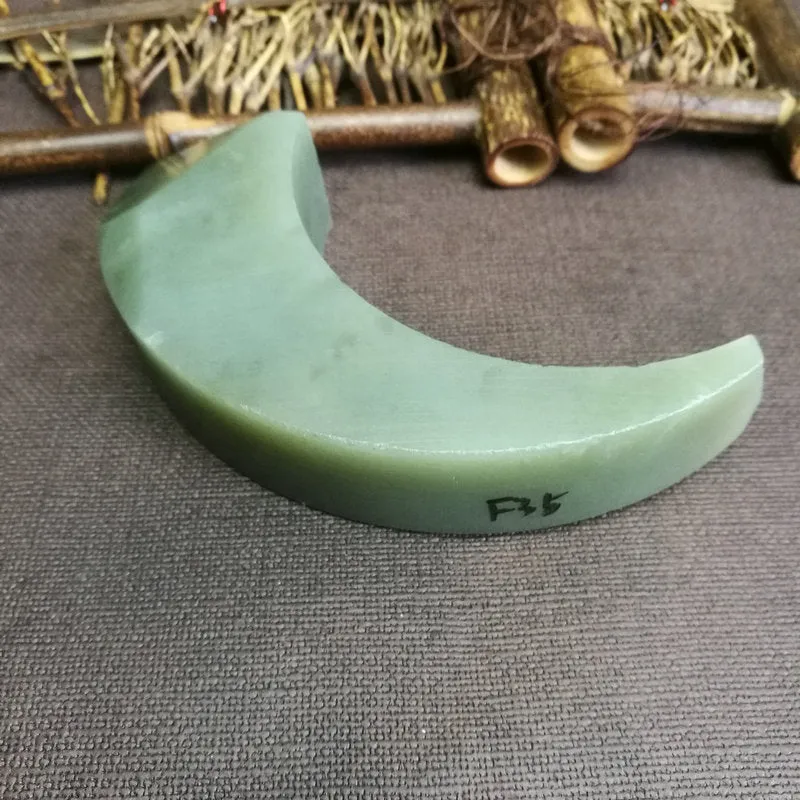 Natural Kunlun Jade Rough Nephrite Raw (256g,13X4X2.8cm)
