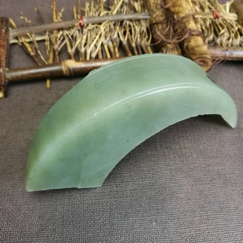 Natural Kunlun Jade Rough Nephrite Raw (256g,13X4X2.8cm)