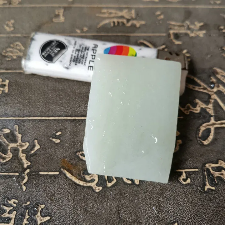 Natural Kunlun Jade Rough Nephrite Raw (52g, 5.4X4X0.8cm)