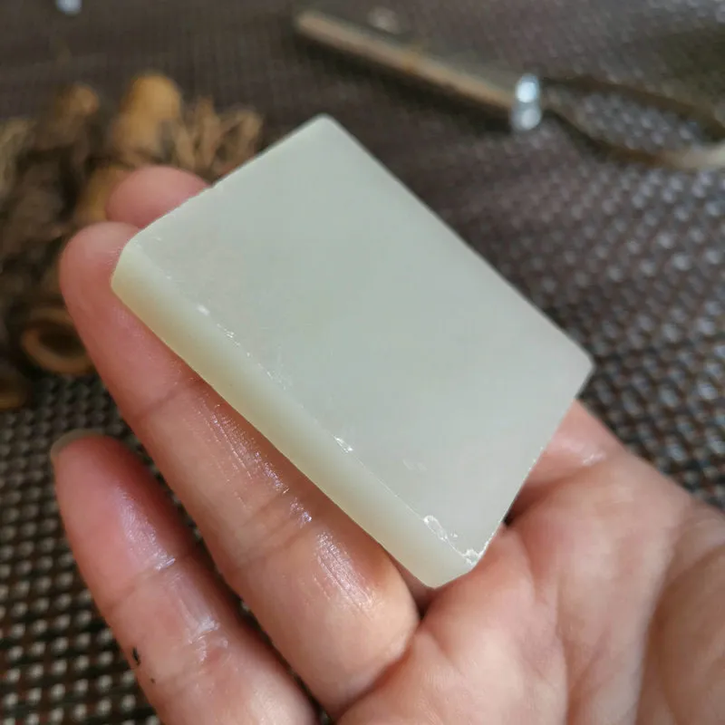 Natural Kunlun Jade Rough Nephrite Raw (52g, 5X4.2X0.9cm)