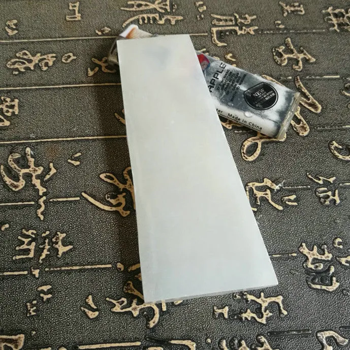 Natural Kunlun Jade Rough Nephrite Raw (60g, 10.5X4.4X0.9X0.2cm)