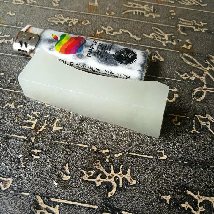 Natural Kunlun Jade Rough Nephrite Raw (64g, 7.3X1.5X1.3cm)