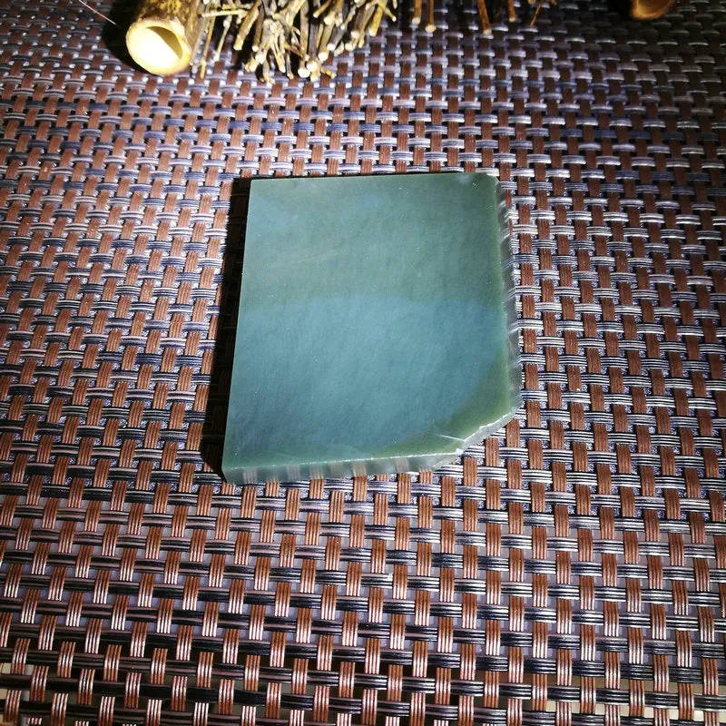 Natural Kunlun Jade Rough Nephrite Raw (92g,7X5.3X0.9cm)