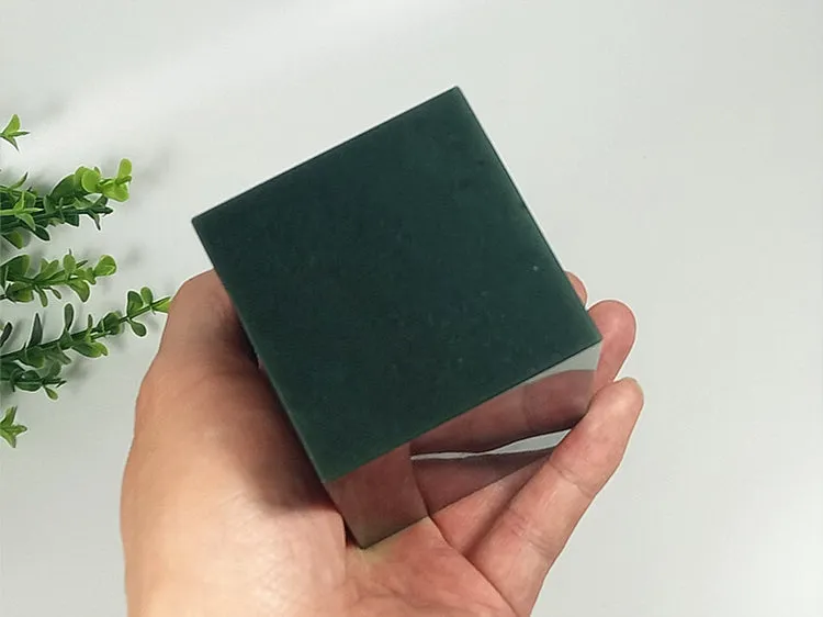 Natural Kunlun Jade Rough Nephrite Raw (975g, 9X6X6cm)